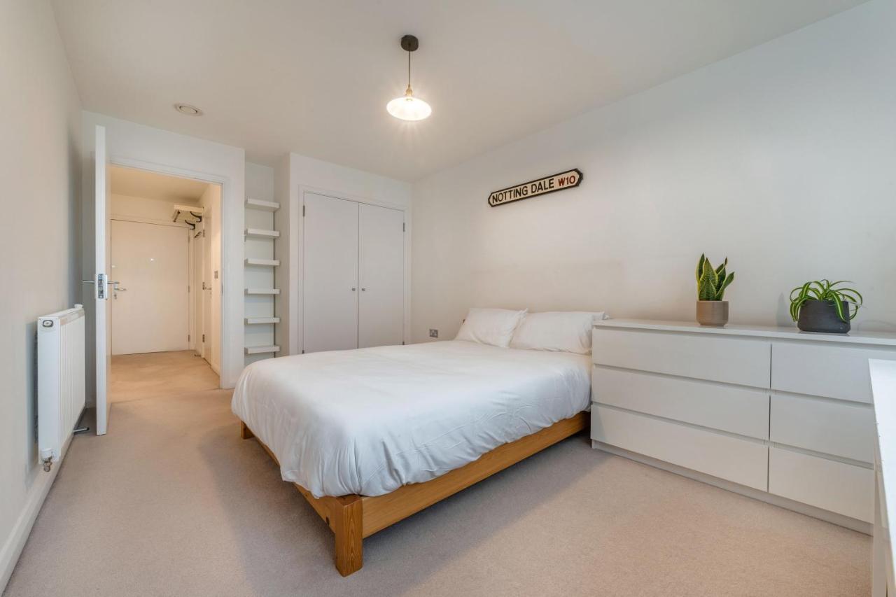 Kensington Luxury Retreat: Spacious 2-Bedroom with Prime Location London Exterior photo